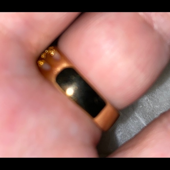 Ring - Picture 4 of 6